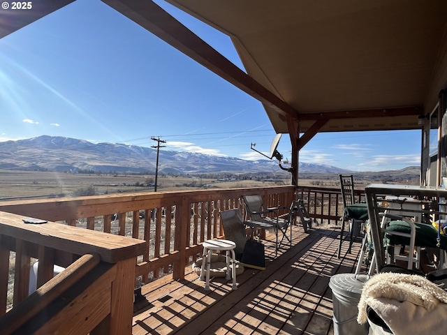 37102 Woods Ln, Richland, OR 97870 - wooden terrace with a mountain view