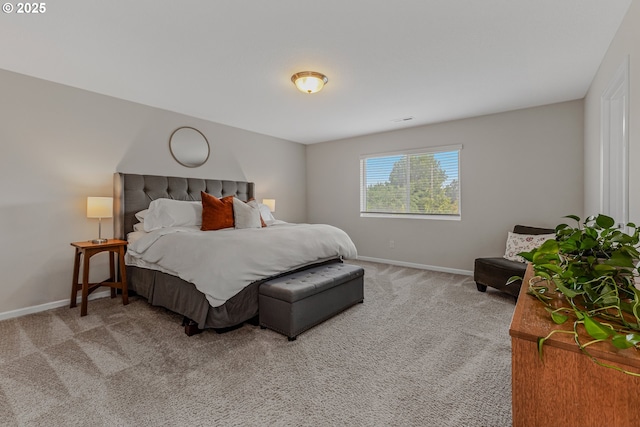 2908 S White Salmon Dr, Ridgefield, WA 98642 - bedroom featuring light carpet