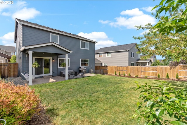 2908 S White Salmon Dr, Ridgefield, WA 98642 - rear view of property with a patio area and a fenced backyard