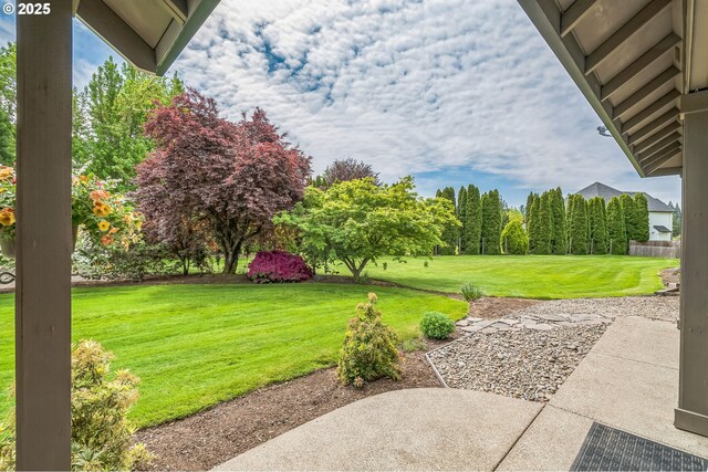26250 S Milk Creek Cir, Mulino, OR 97042 - view of green lawn