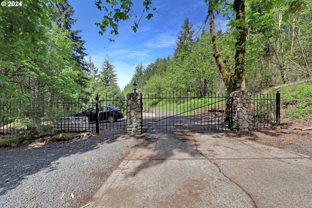7297 Holly St, Springfield, OR 97478 - view of gate