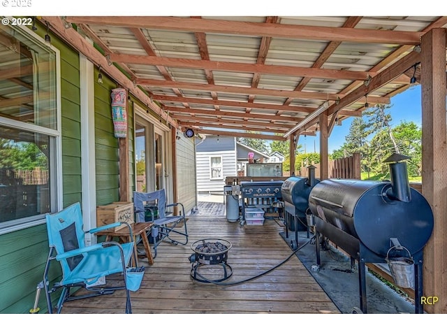 10387 N Mohawk Ave, Portland, OR 97203 - wooden terrace with area for grilling
