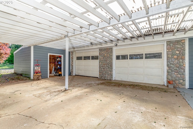 35538 SE Snuffin Rd, Estacada, OR 97023 - view of garage