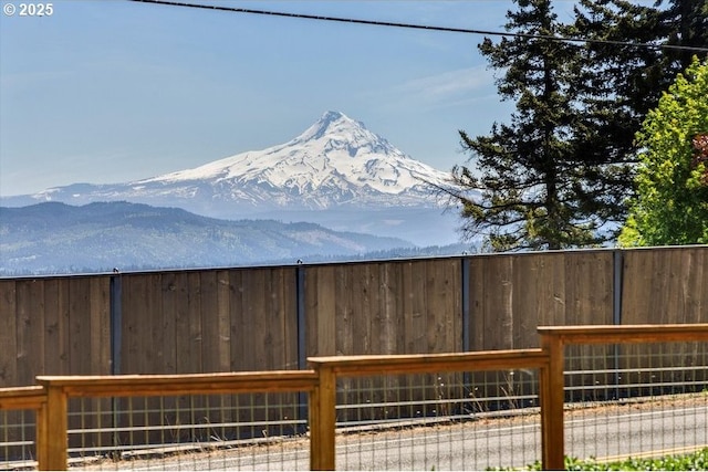11081 Cook Underwood Rd, Underwood, WA 98651 - view of mountain backdrop