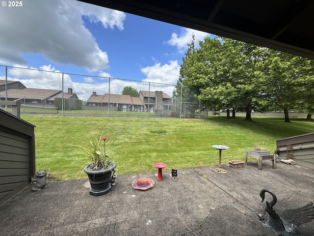 13821 NW 10th Ct Unit G, Vancouver, WA 98685 - view of yard featuring a patio area