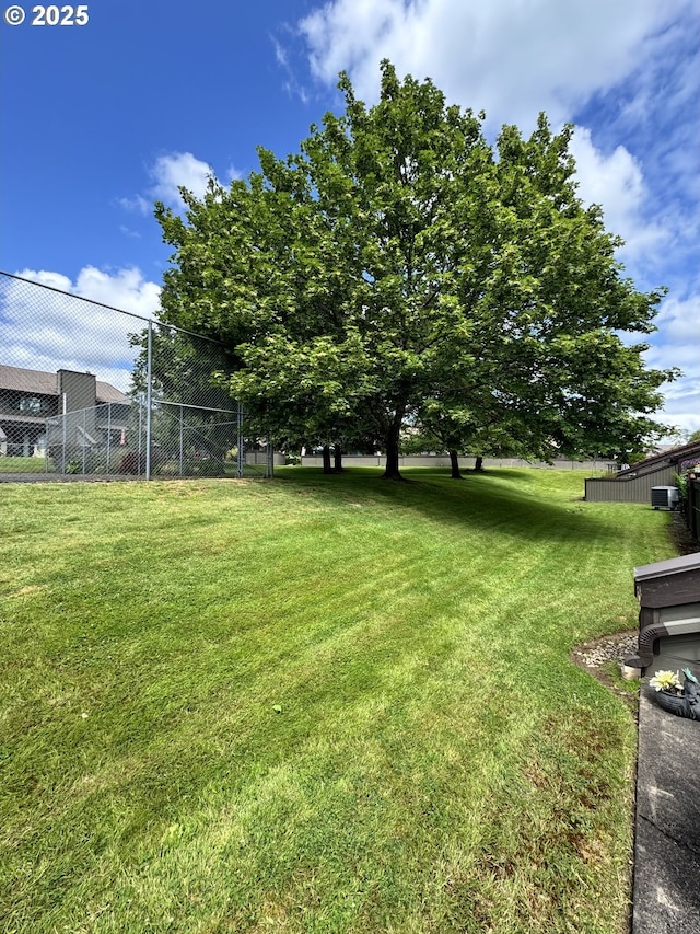 13821 NW 10th Ct Unit G, Vancouver, WA 98685 - view of yard