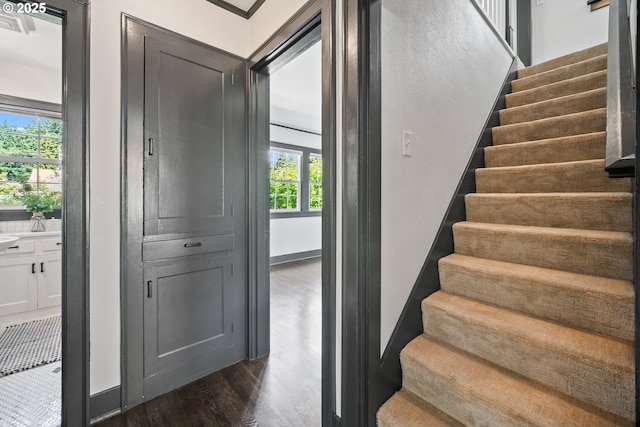6406 N Michigan Ave, Portland, OR 97217 - stairway with wood finished floors