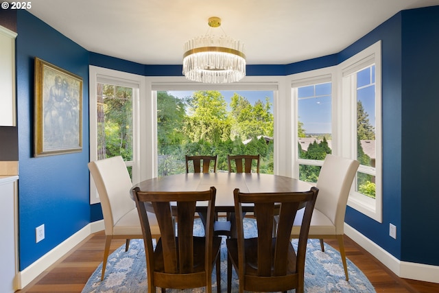 2977 Ingalls Way, Eugene, OR 97405 - dining space featuring healthy amount of natural light, baseboards, and wood finished floors