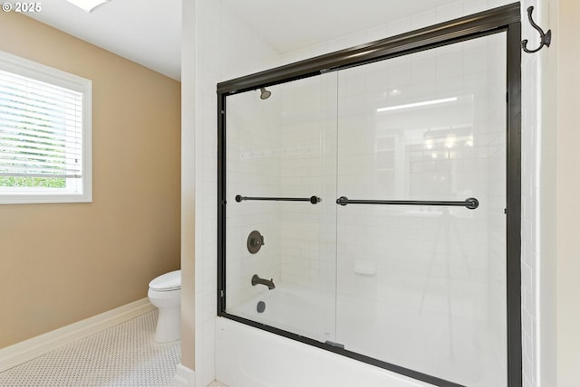 2812 Beacon Hill Dr, West Linn, OR 97068 - full bathroom featuring shower / bath combination with glass door and tile patterned flooring