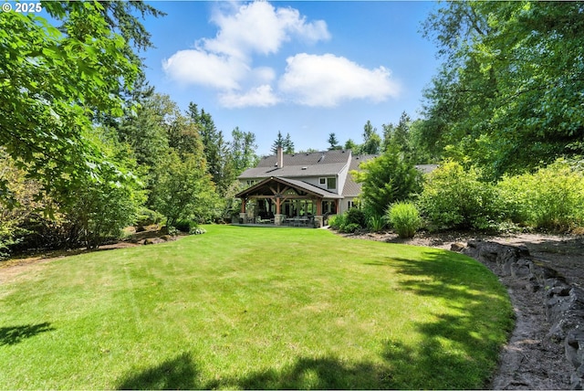 2812 Beacon Hill Dr, West Linn, OR 97068 - view of green lawn