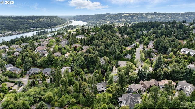 2812 Beacon Hill Dr, West Linn, OR 97068 - aerial view of property's location with nearby suburban area