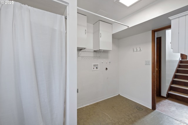 44505 SW Knight Rd, Gaston, OR 97119 - laundry area with washer hookup, baseboards, tile patterned floors, and gas dryer hookup