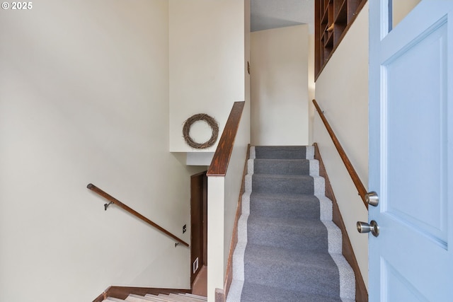 44505 SW Knight Rd, Gaston, OR 97119 - stairway with carpet floors