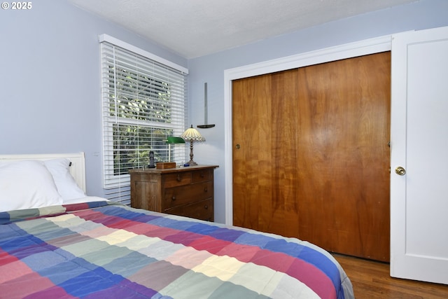 6325 SE 77th Ave SE, Portland, OR 97206 - bedroom with a closet and wood finished floors