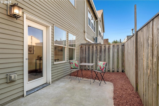 4409 NE Killingsworth St Unit 103, Portland, OR 97218 - view of patio