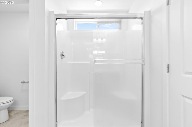 2095 S Heather St, Cornelius, OR 97113 - full bathroom featuring toilet and a stall shower