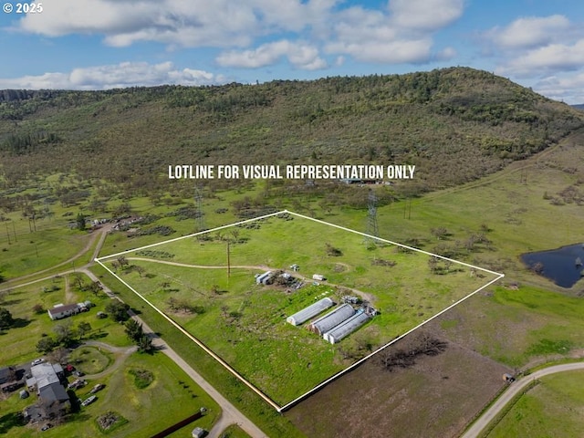 10695 Kildee Ave, Central Point, OR 97502