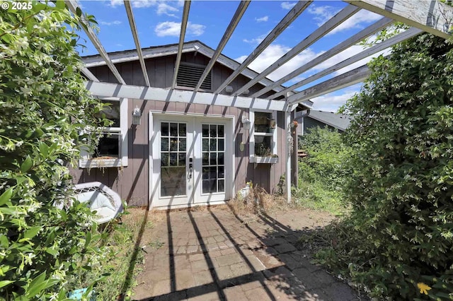 1168 Risden Pl, Eugene, OR 97404 - rear view of property with french doors and a pergola