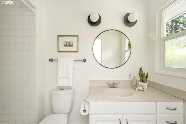 1070 SW Portola Ave, Portland, OR 97225 - bathroom featuring vanity and a tile shower
