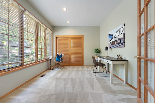 5844 Ridgetop Ct, Lake Oswego, OR 97035 - office space featuring carpet and recessed lighting