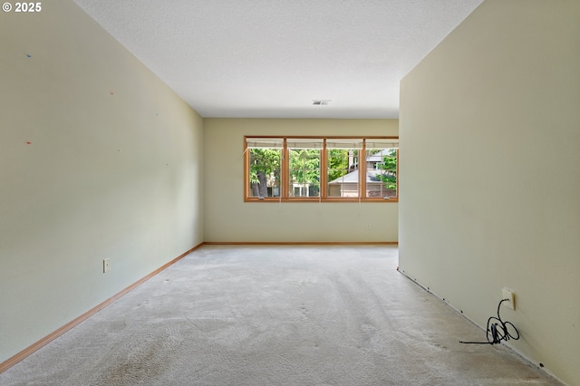 5844 Ridgetop Ct, Lake Oswego, OR 97035 - carpeted empty room featuring baseboards