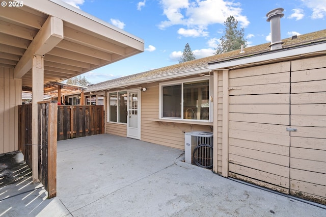5016 SW Normandy Pl, Beaverton, OR 97005 - view of patio with central air condition unit