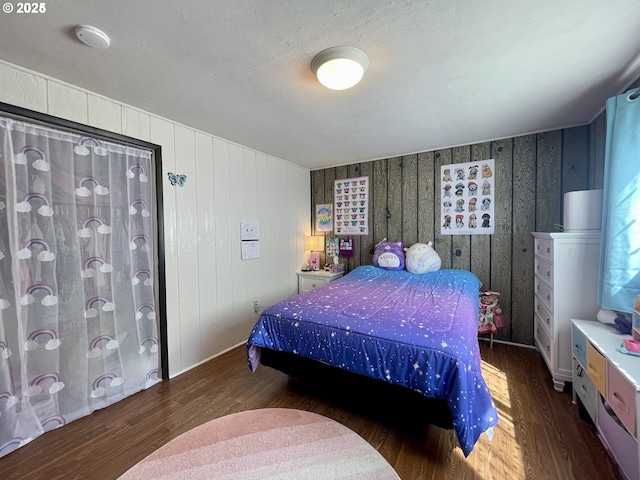 96343 Coos-Sumner Ln, Coos Bay, OR 97420 - bedroom featuring wood finished floors