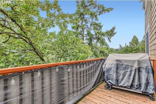 10372 NW Forestview Way, Portland, OR 97229 - deck with a grill