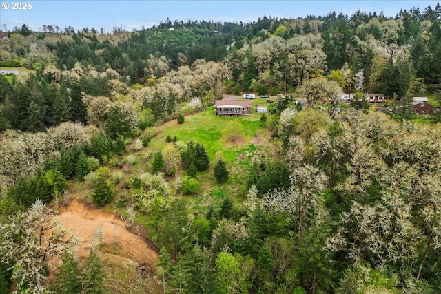 21600 NE Forest Dr, Yamhill, OR 97148 - aerial view of property's location featuring a heavily wooded area