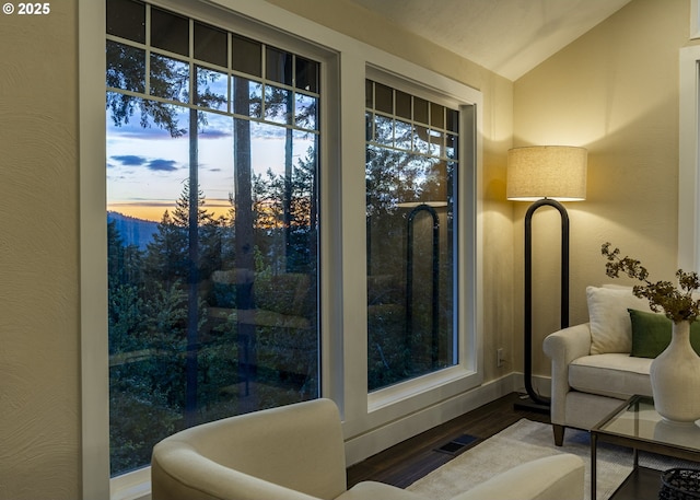 32518 Dillard Rd, Eugene, OR 97405 - sitting room with wood finished floors and vaulted ceiling