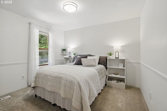 33712 Rainbows End Ln, Warrenton, OR 97146 - bedroom with carpet flooring