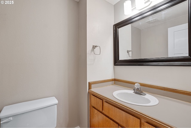 20752 SW 104th Ave, Tualatin, OR 97062 - bathroom with toilet and vanity