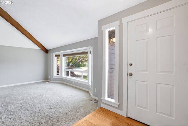 20752 SW 104th Ave, Tualatin, OR 97062 - carpeted foyer with baseboards