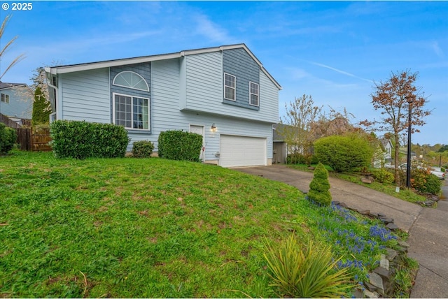 11347 SE Abby Ln, Clackamas, OR 97015 - view of front of property featuring a garage and concrete driveway