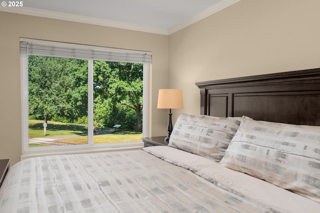 5050 S Landing Dr Unit 202, Portland, OR 97239 - bedroom featuring crown molding