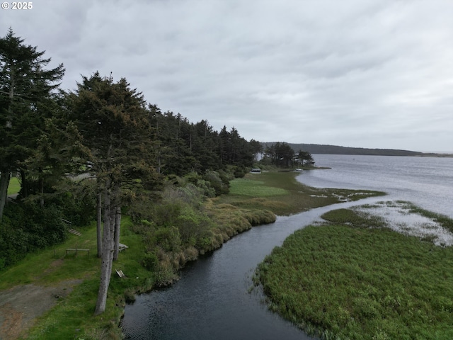 Lakeshore Dr, Langlois, OR 97450
