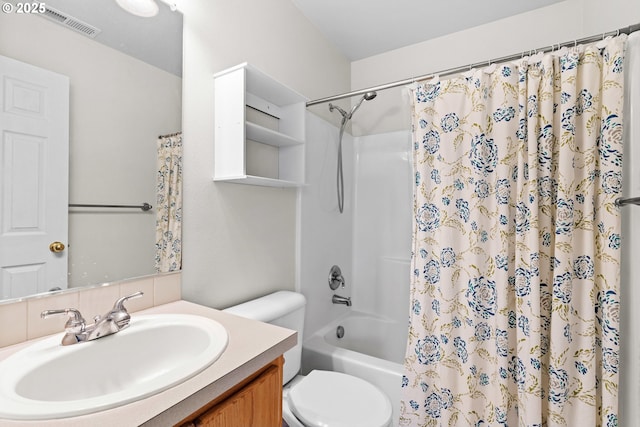 40510 NE 261st Ct, Amboy, WA 98601 - full bath with toilet, vanity, shower / bath combination with curtain, and visible vents