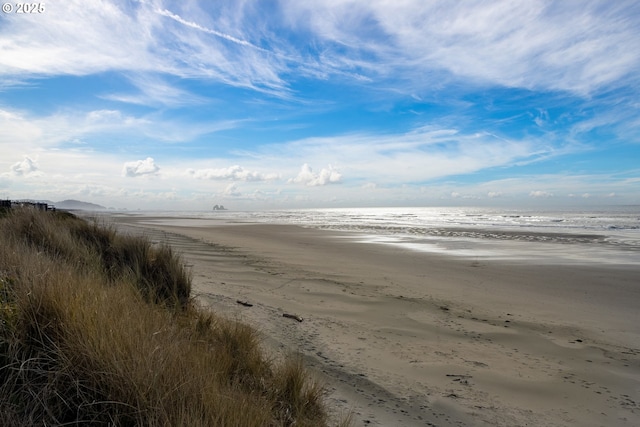 128 NW 20th Ave, Rockaway Beach, OR 97136 - water view featuring local beach