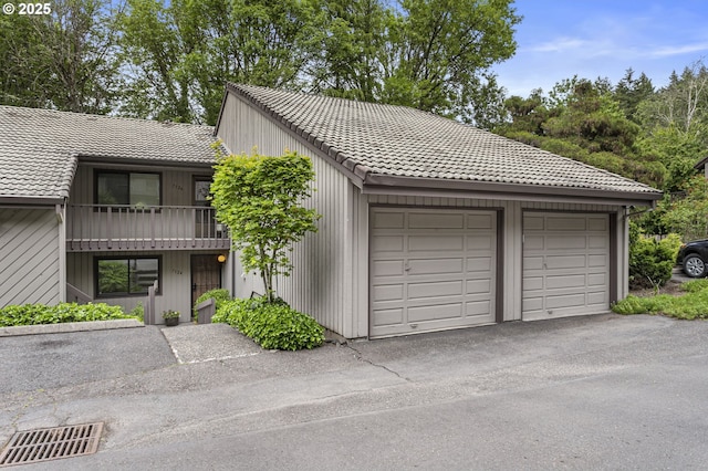 7124 SW Murray Blvd, Beaverton, OR 97008 - view of detached garage