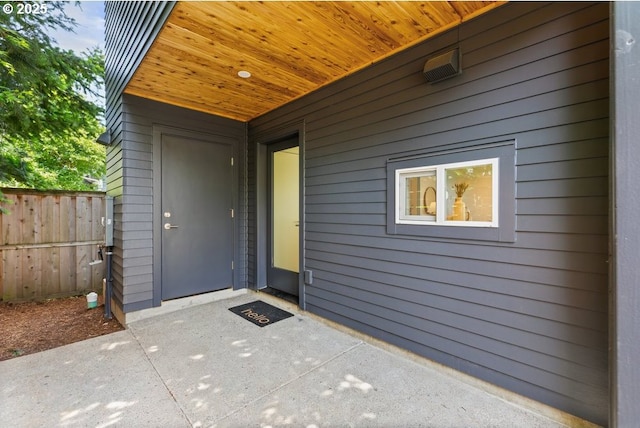 2415 NE 38th Ave Unit B, Portland, OR 97212 - doorway to property
