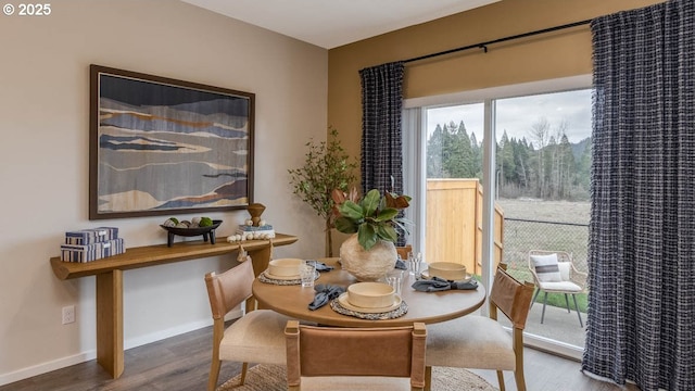 9336 SE Middleton St, Happy Valley, OR 97086 - dining area featuring wood finished floors and baseboards