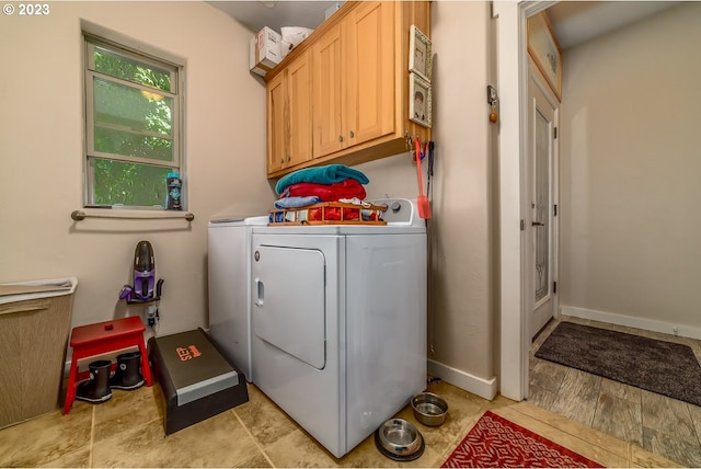 48482 E Meadow Way, Oakridge, OR 97463 - washroom featuring washing machine and clothes dryer and cabinet space