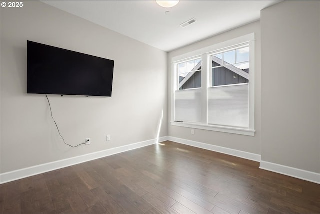 3825 NW 74th Ave Unit 59, Camas, WA 98607 - unfurnished room with wood finished floors and baseboards