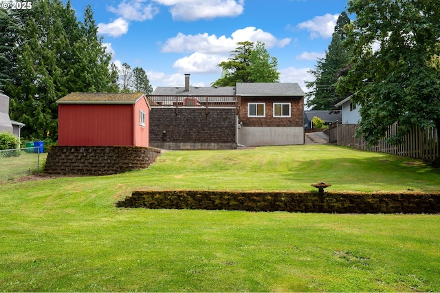 10001 SW 35th Ave, Portland, OR 97219 - fenced backyard with a storage shed