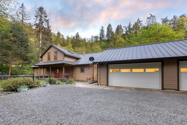 view of front of property featuring a garage