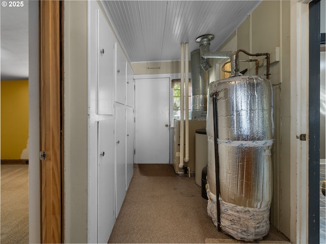 682 S Settlemier Ave, Woodburn, OR 97071 - corridor featuring carpet floors