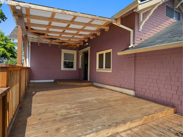 682 S Settlemier Ave, Woodburn, OR 97071 - view of deck