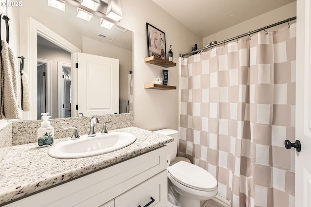 1225 NE Rockwell Dr, Estacada, OR 97023 - bathroom with vanity, toilet, and a shower with shower curtain