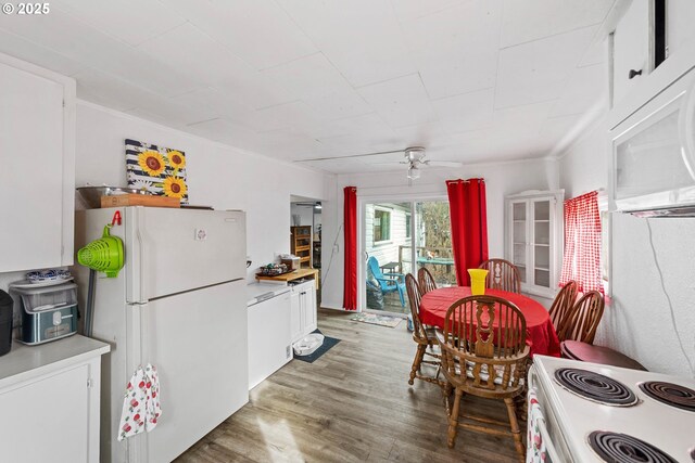 2745 34th St, Coos Bay, OR 97420 - wooden deck featuring area for grilling
