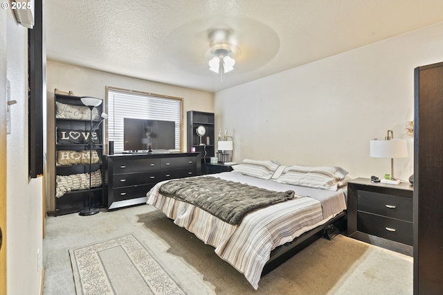 14717 NE 51st St, Vancouver, WA 98682 - carpeted bedroom with ceiling fan